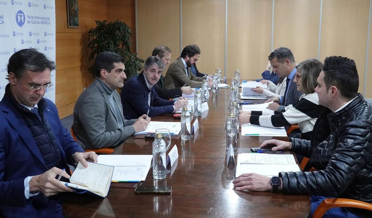 Asistentes a la reunión del patronato de la Fundación Semana Verde.