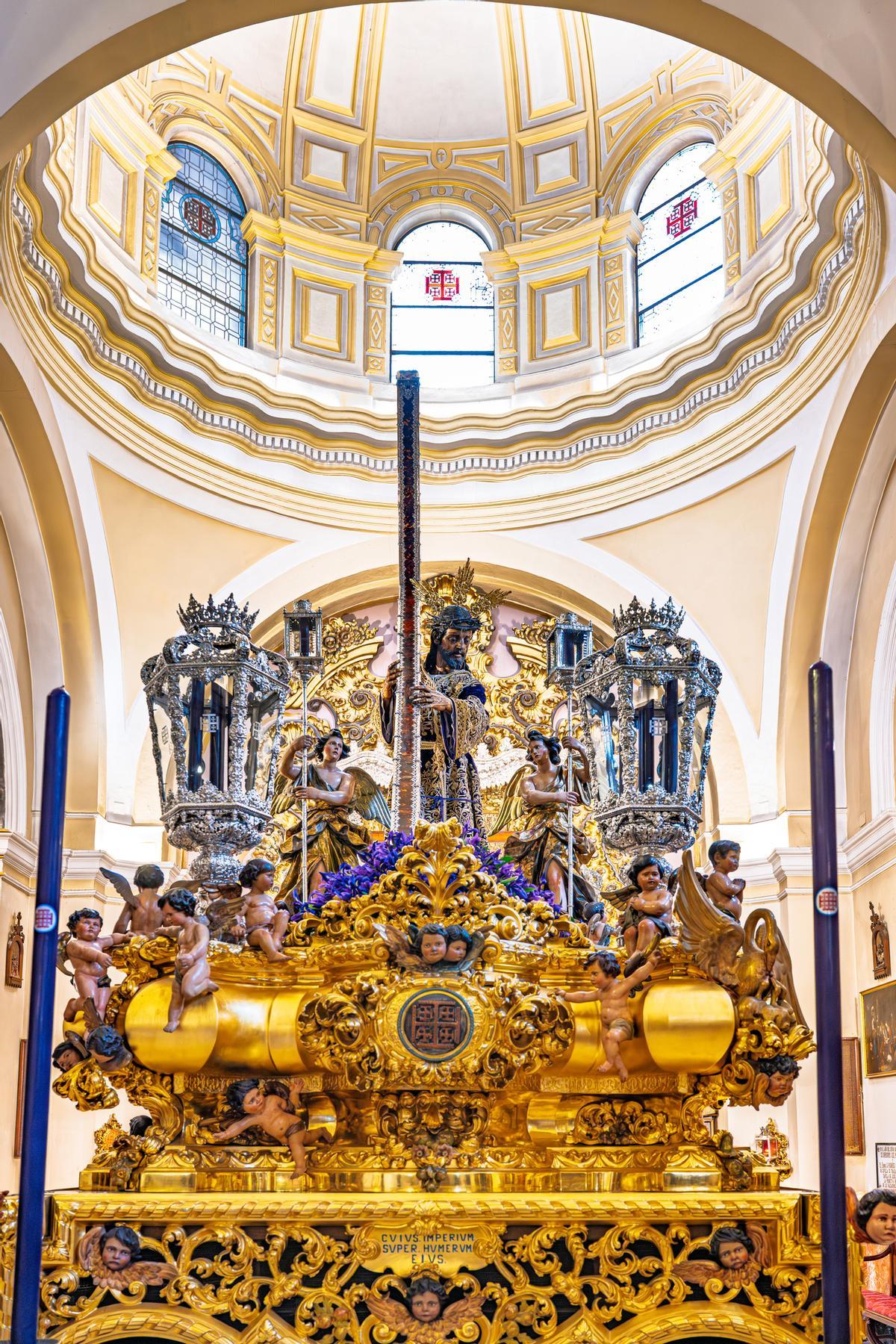 El Cristo del Silencio en la Madrugá de Sevilla