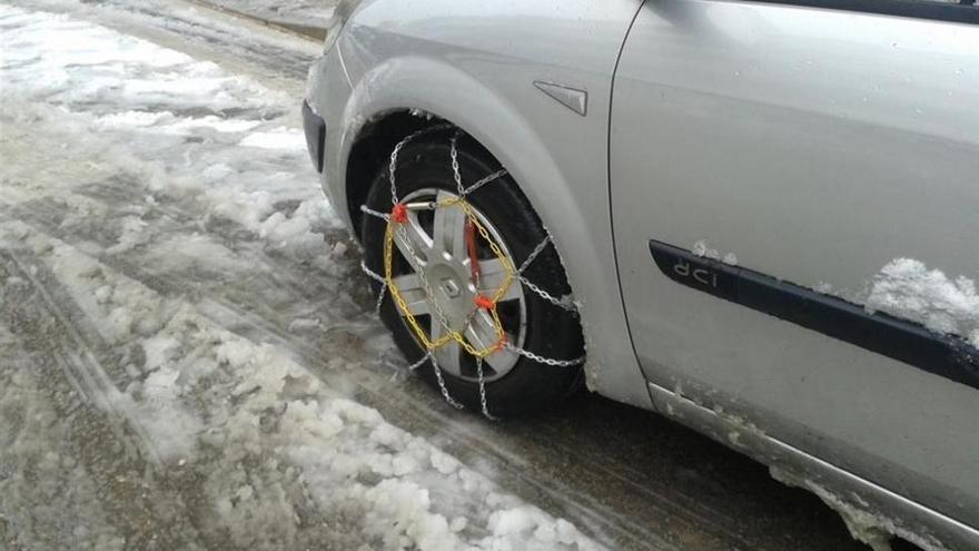 Necesarias las cadenas para circular por nueve vías de Teruel y dos de Huesca