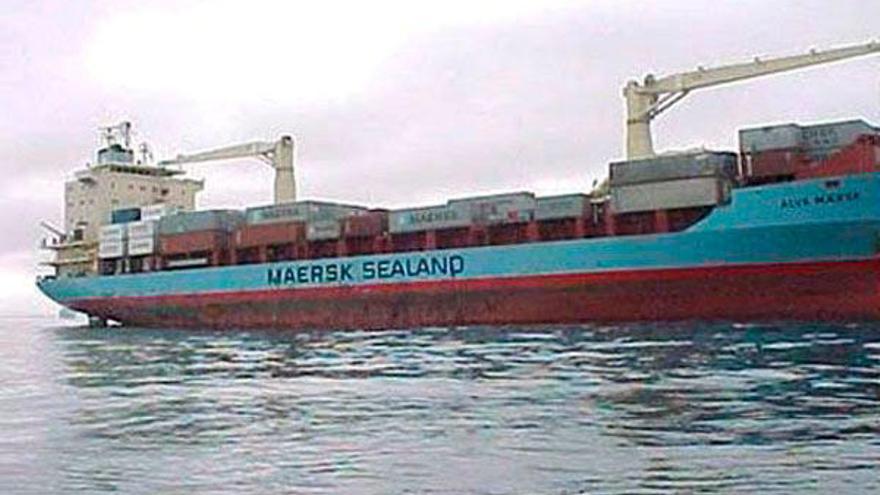 El carguero danés &quot;Maersk Alabama&quot; que navegaba bajo bandera de Estados Unidos fue atacado por piratas somalíes