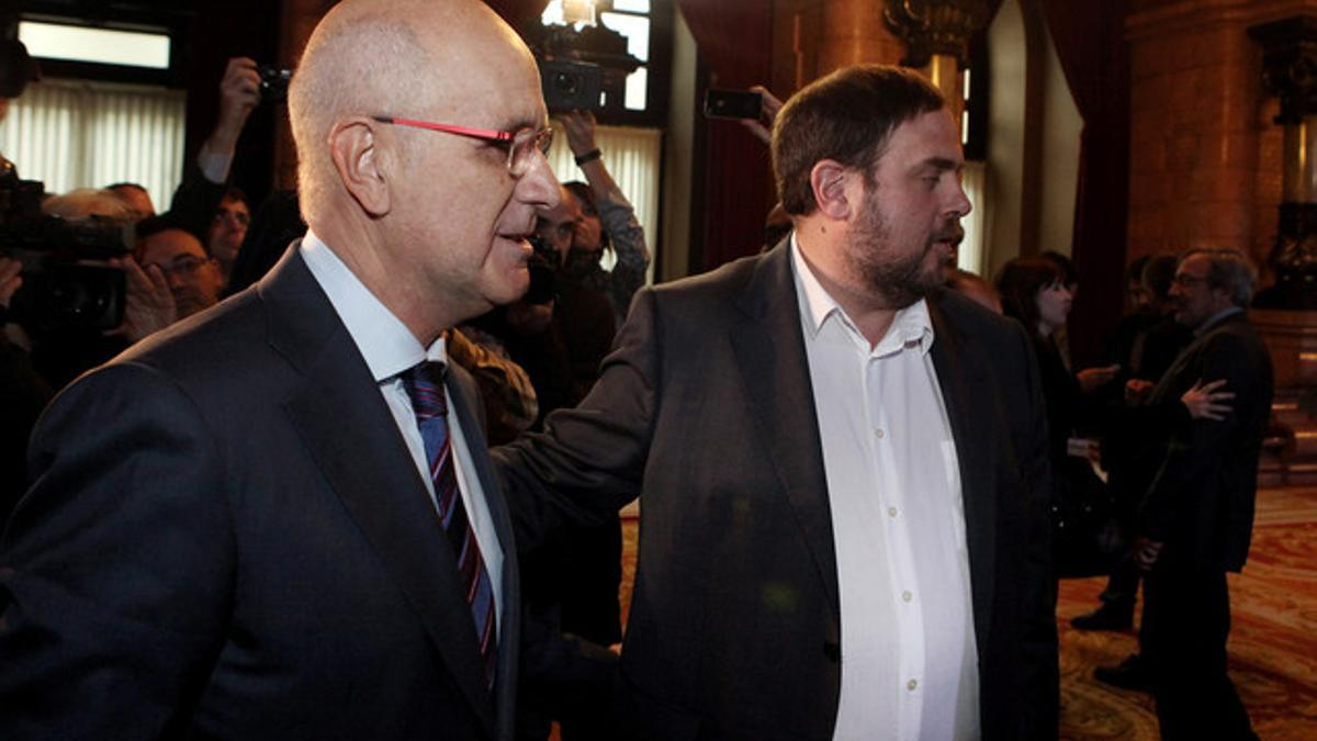 Josep Antoni Duran Lleida y Oriol Junqueras, en el Parlament en el 2012.