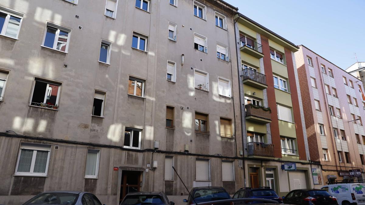 Número 32 de la calle Marcelino González