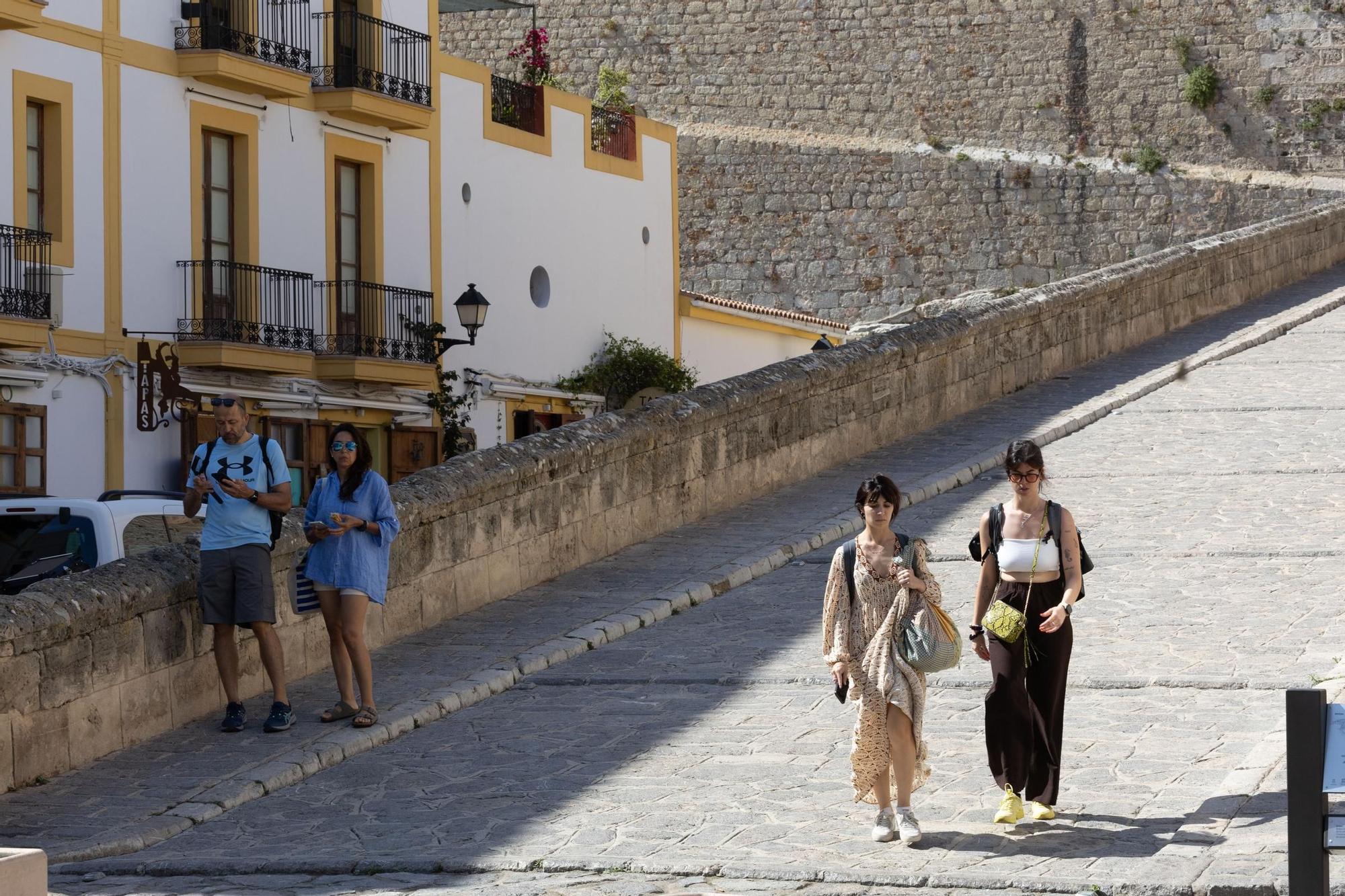 Reportaje: Turismo en la Marina de Ibiza