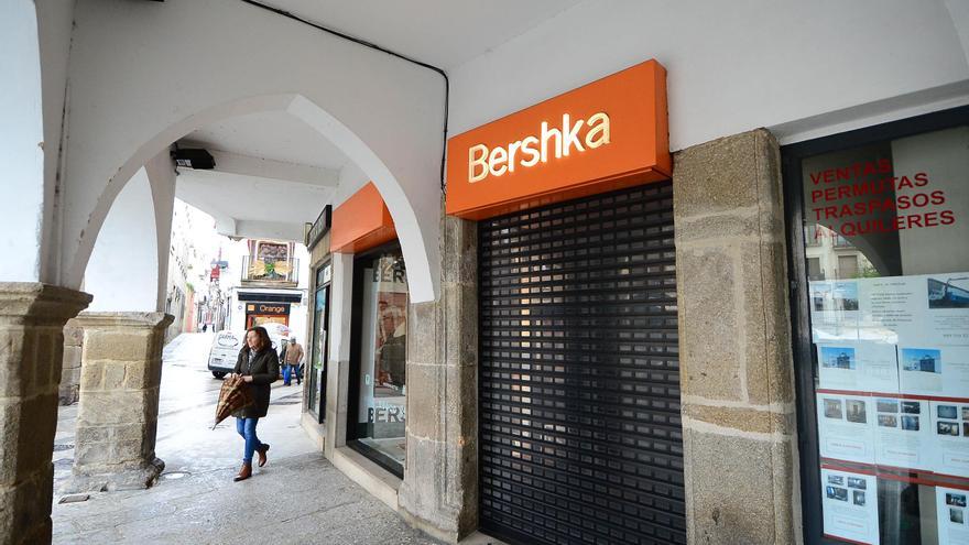 Cierra Bershka y el número de locales vacíos en el centro de Plasencia se eleva a casi 40