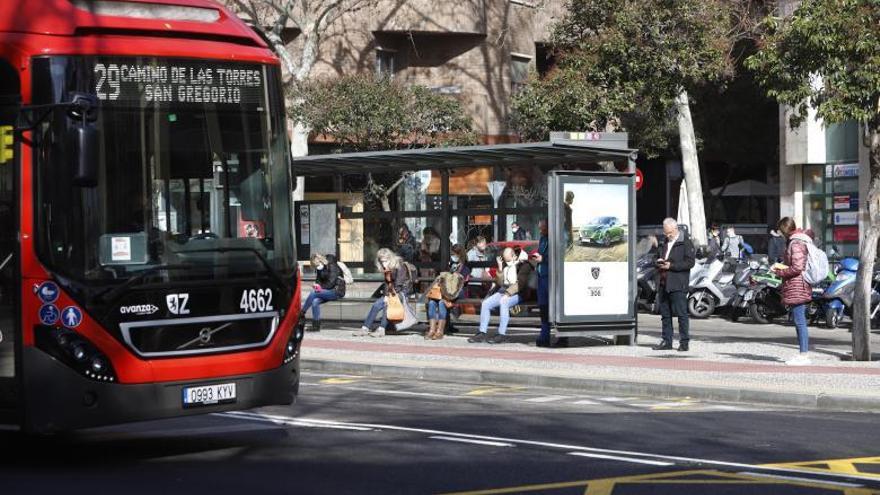 Estos son los horarios de la huelga de autobuses de Zaragoza durante las fiestas del Pilar