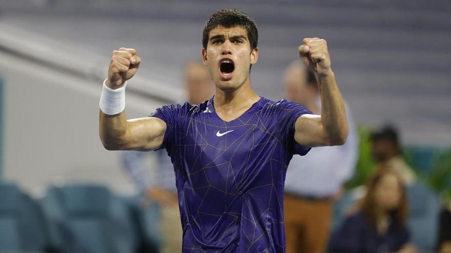 Horario y dónde ver por televisión la final de Miami entre Carlos Alcaraz y Casper Ruud