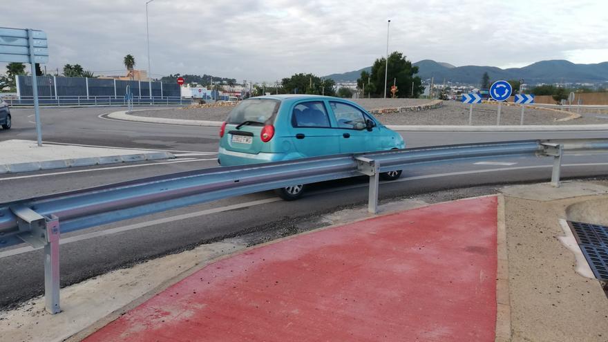 El carril bici más absurdo de Ibiza