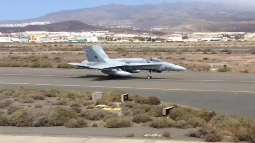 Maniobras militares aéreas en Gando