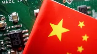China responde a Estados Unidos y bloquea el uso público de tecnología de Intel, AMD y Microsoft