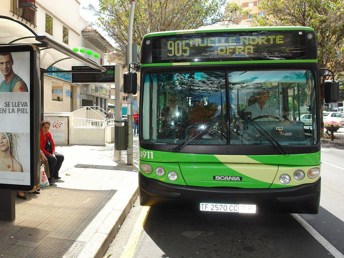 New Year’s Eve Bus Schedules in Tenerife: What You Need to Know New Year’s Eve Bus Schedules in Tenerife: What You Need to Know