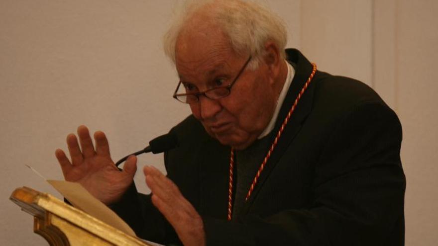 Josep Planells, a finales de enero de 2009, tras recibir la Medalla de Oro de Sant Antoni