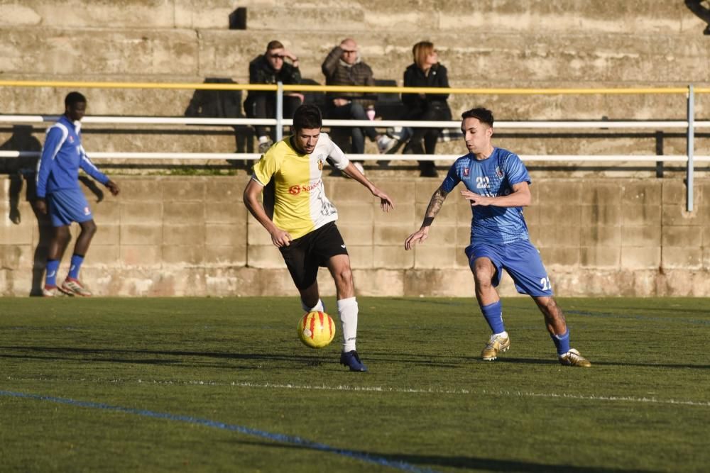 Futbol. Segona catalana. Gironella - Calaf