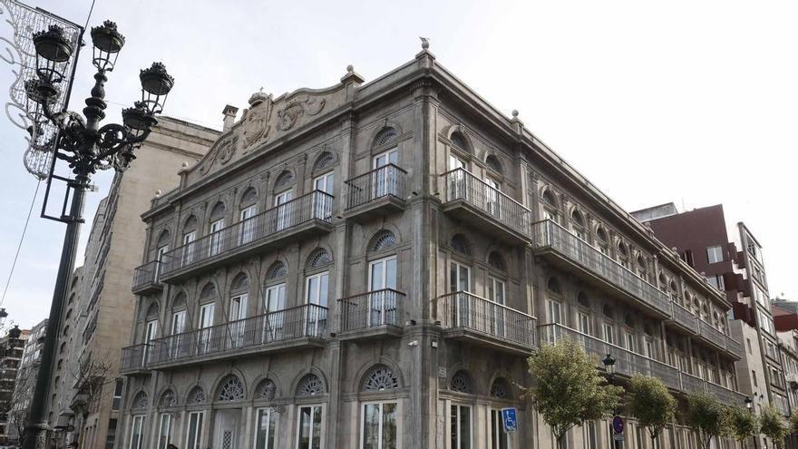 Zona Franca licita por 84.134 euros un servicio de clases de inglés para sus trabajadores