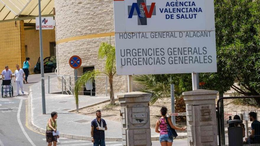 El Hospital General de Alicante, donde ha permanecido ingresado el pequeño desde el jueves