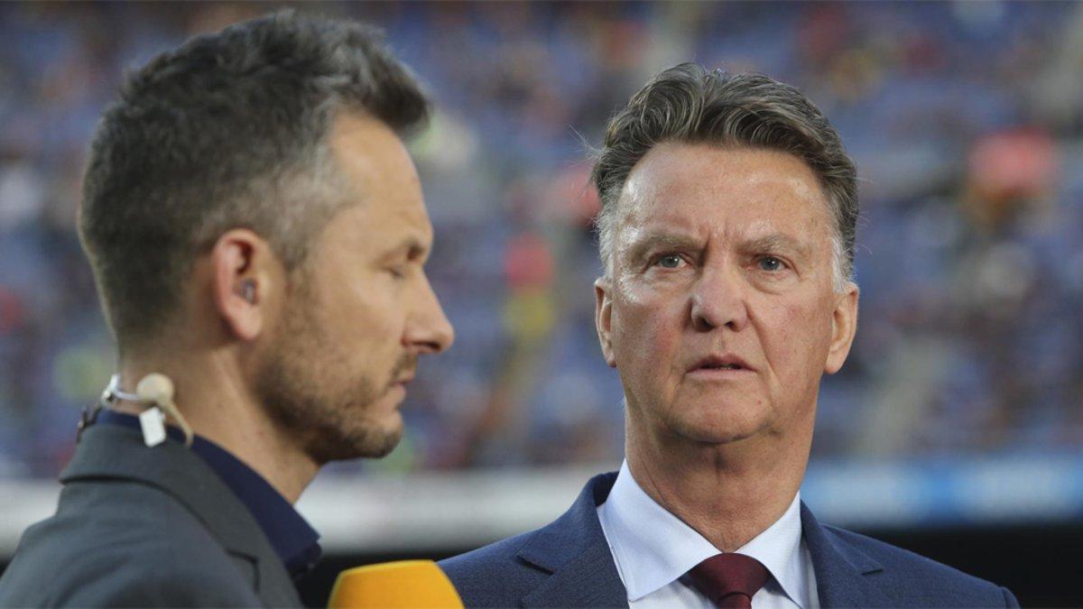 Louis van Gaal ha sido muy crítico con los dirigentes del Ajax por querer suspender la Eredivisie