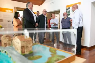 A Laracha convida a viaxar no tempo a través da historia dos muíños de auga da Costa da Morte