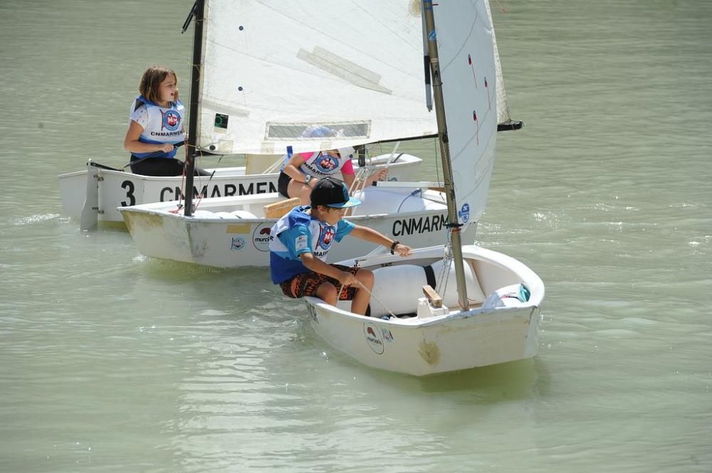 Regata exhibición en el Río Segura