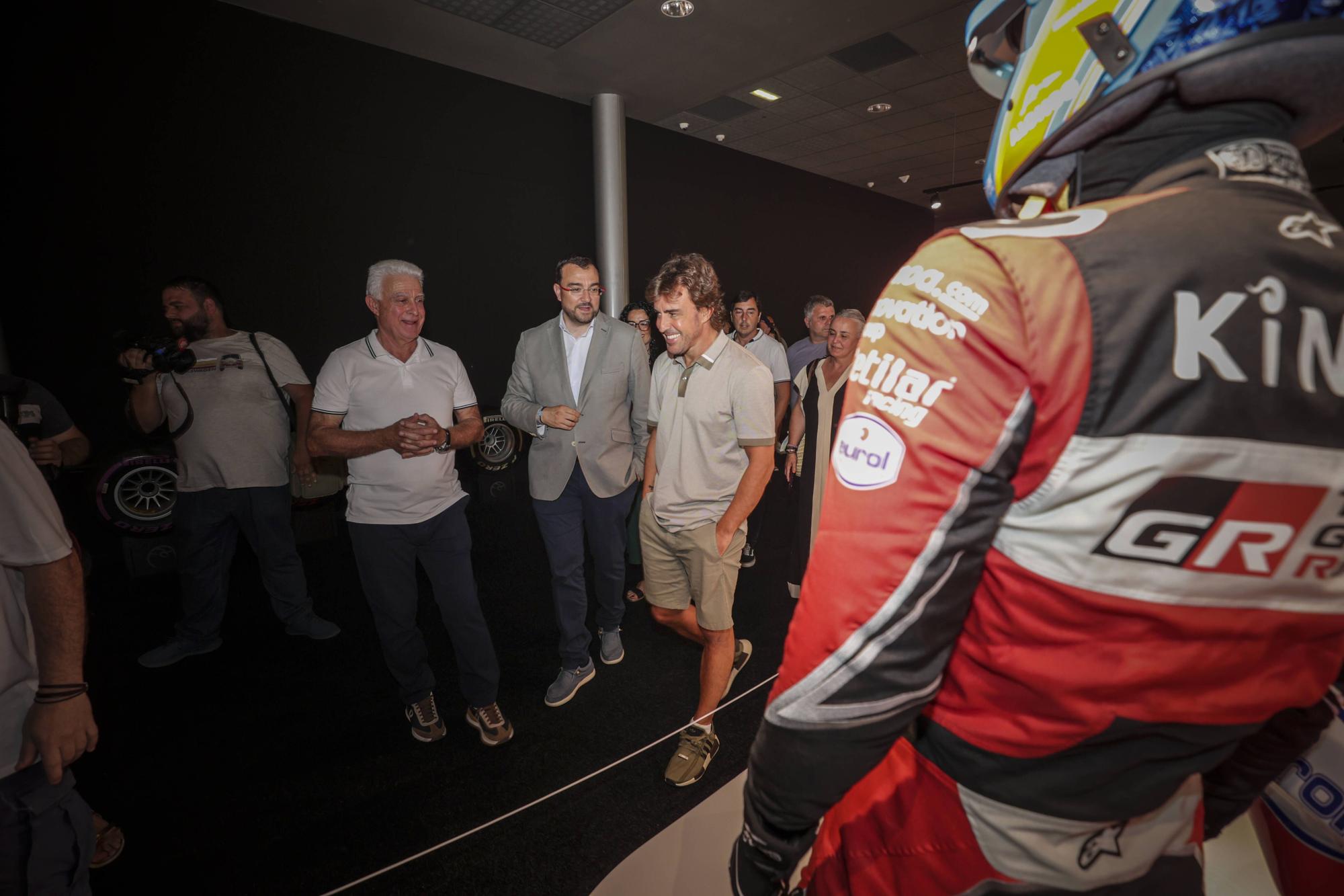 El presidente del Principado visita el Museo y Circuito Fernando Alonso.