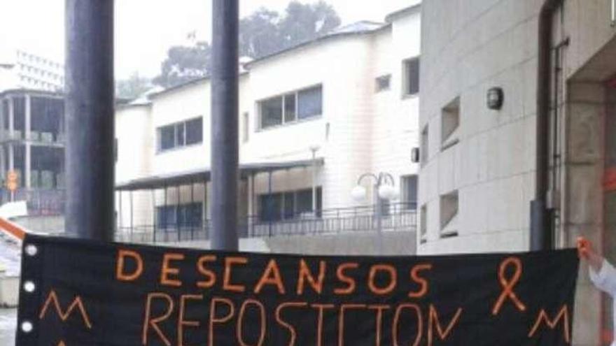 Trabajadores de Benestar en A Coruña exigen mejoras laborales