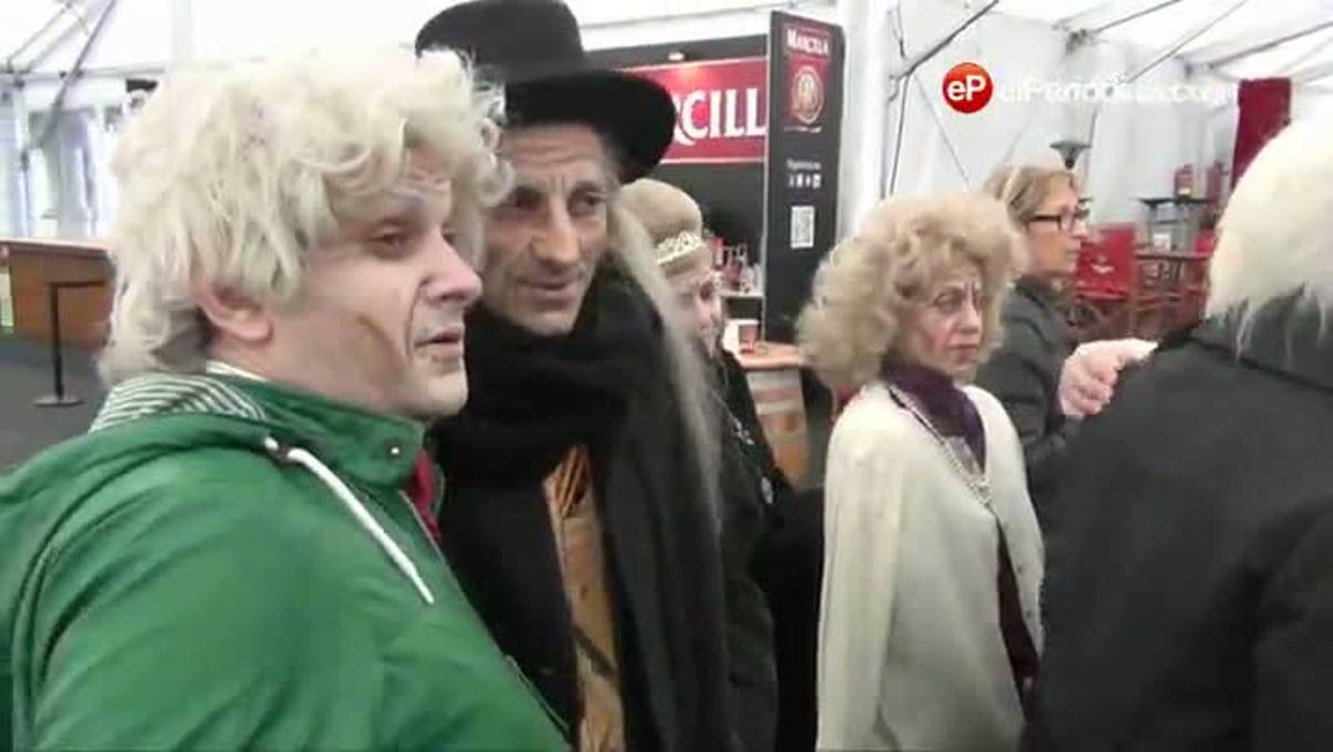 Els actors van muntar el xou per anunciar que la comèdia musical torna al Poliorama