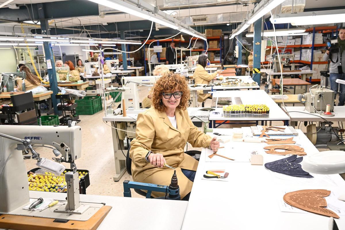 Planta de producción en una empresa de calzado.