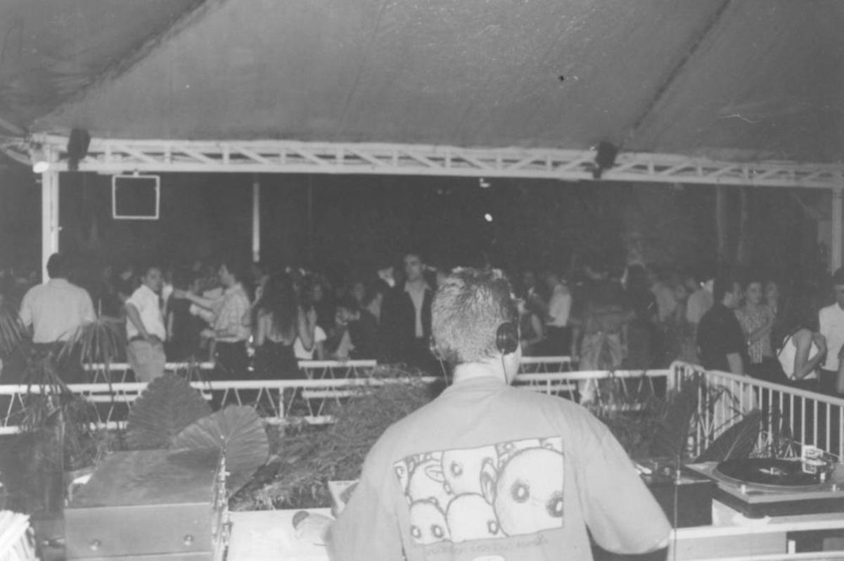 Yo salía de fiesta en los 90 Yo salía de fiesta en los 90