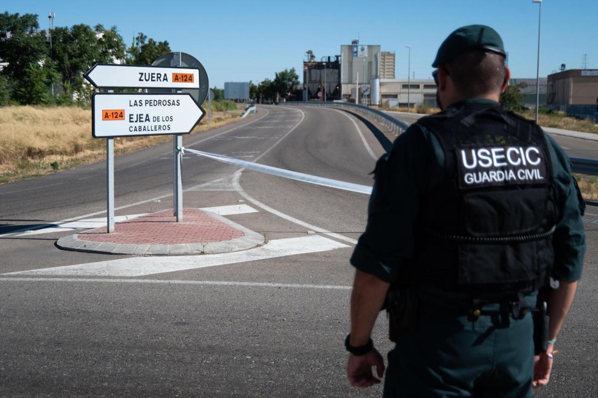 Imagen de recurso de un agente de la Guardia Civil en una de las entradas de Zuera.