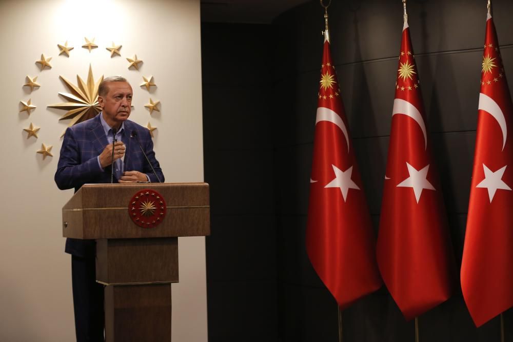 Erdogan gana el referéndun constitucional en Turquía