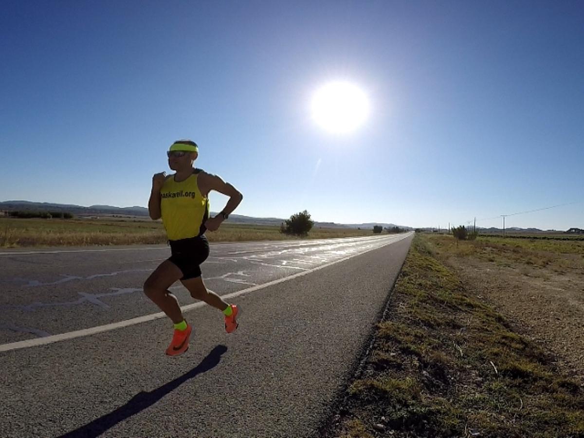 Javier corriendo en Almansa.