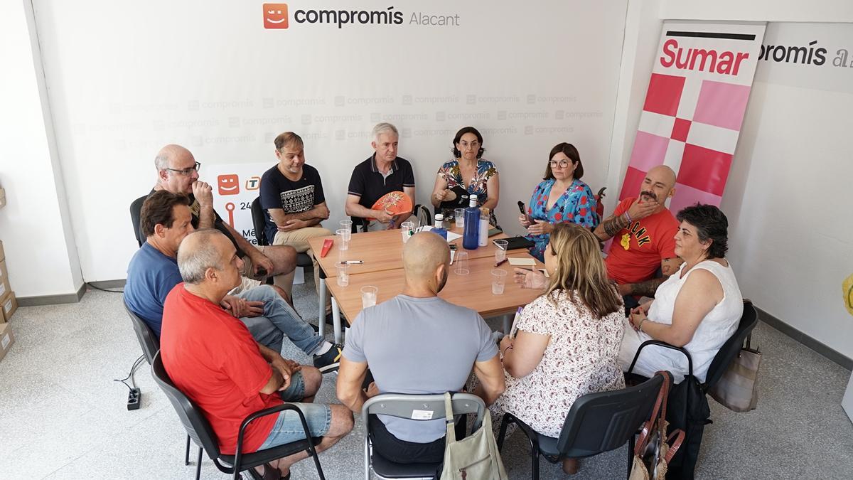 Reunión de Compromís-Sumar con los representantes sindicales
