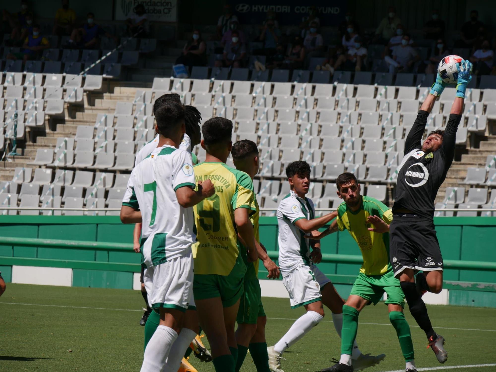 El filial del Córdoba CF se despide en El Arcángel a lo grande