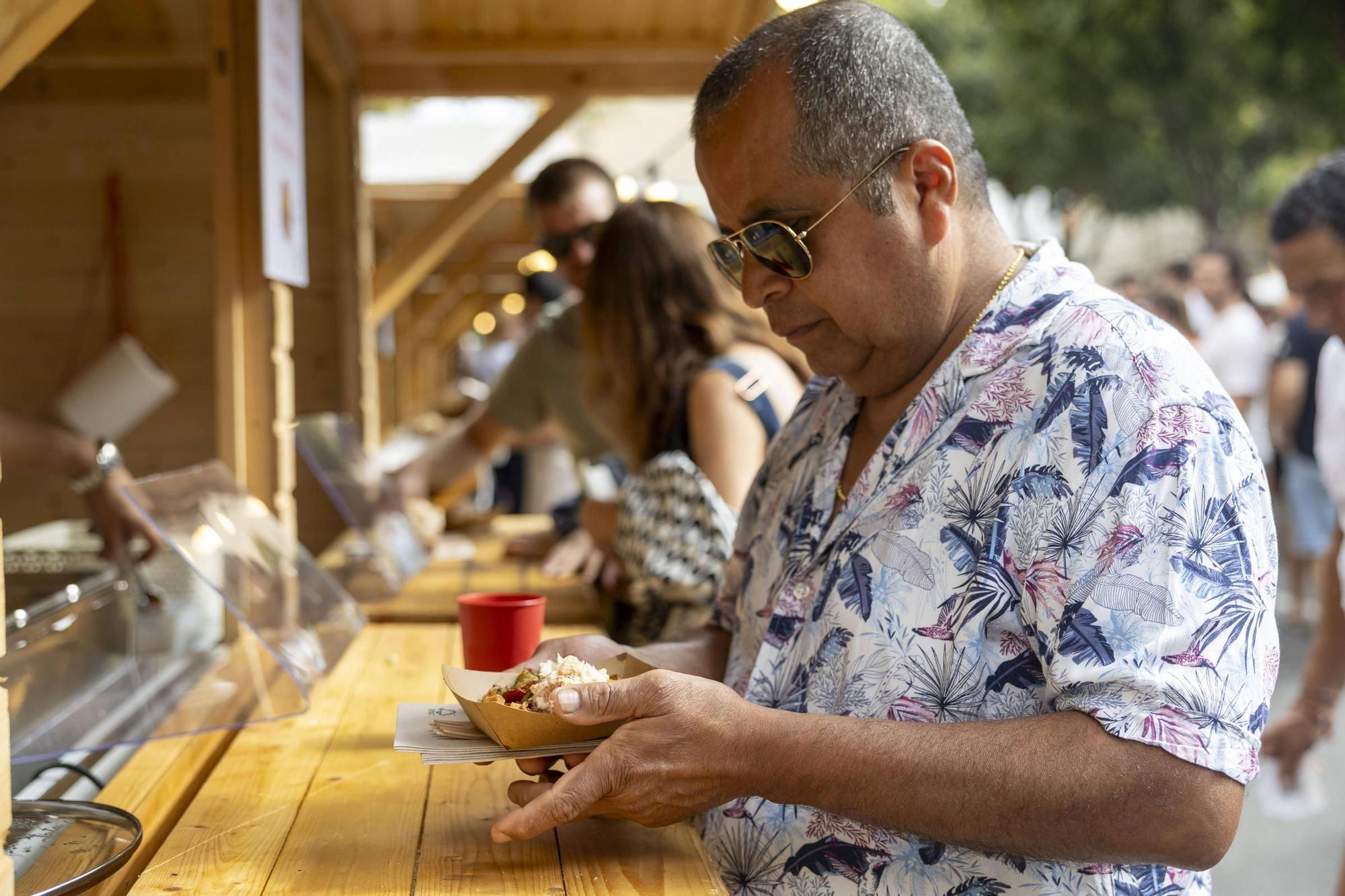 FOTOS | El éxito en la primera Fira del Variat en Palma desborda las previsiones de los restaurantes