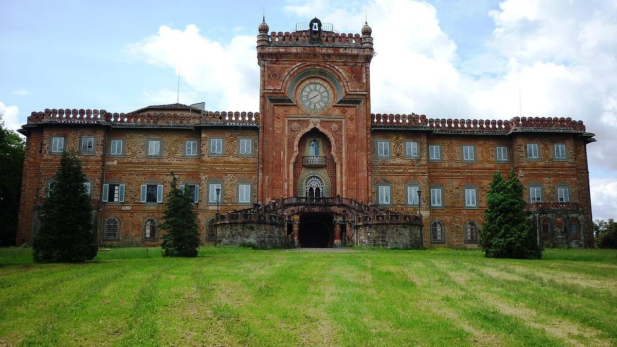 El Castillo de Sammezzano: una joya orientalista en el mayor parque de secuoyas de Europa.