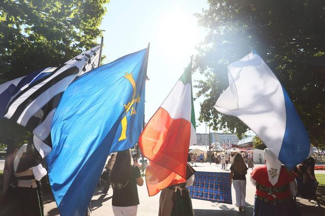 EN IMÁGENES: La ceremonia de las banderas del Festival Intercéltico de Avilés