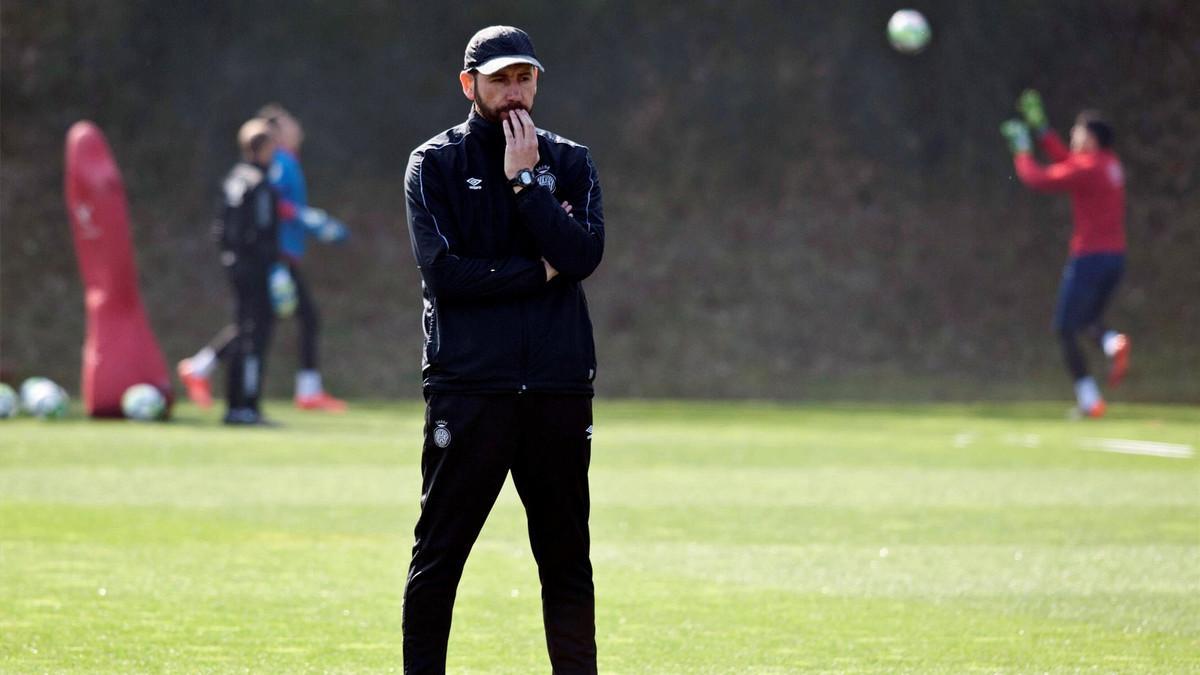 Machín en un entrenamiento del Girona