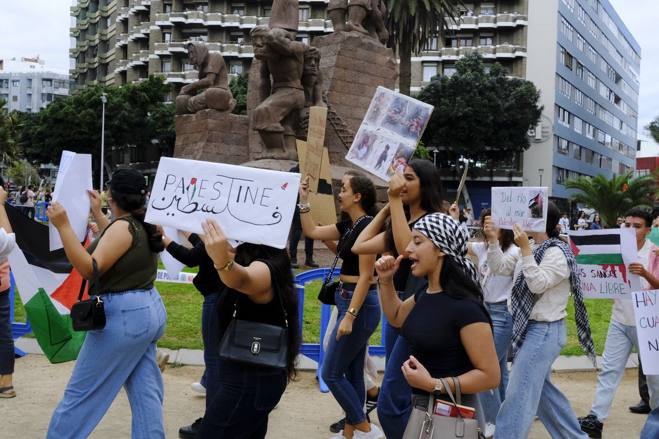 Concentración pro Palestina Plaza de España en Las Palmas de Gran Canaria