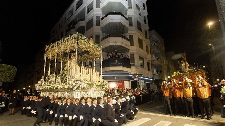 Encuentro Doloroso de Miércoles Santo en el corazón de Torrevieja