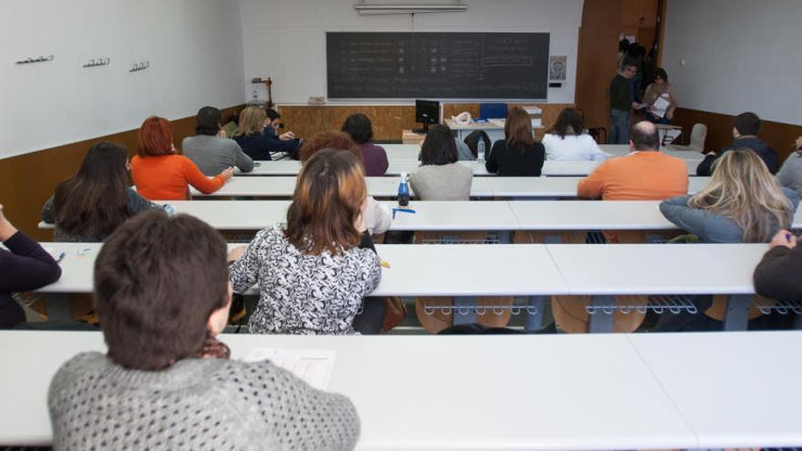 Una de las últimas oposiciones celebradas en la Universidad de Alicante