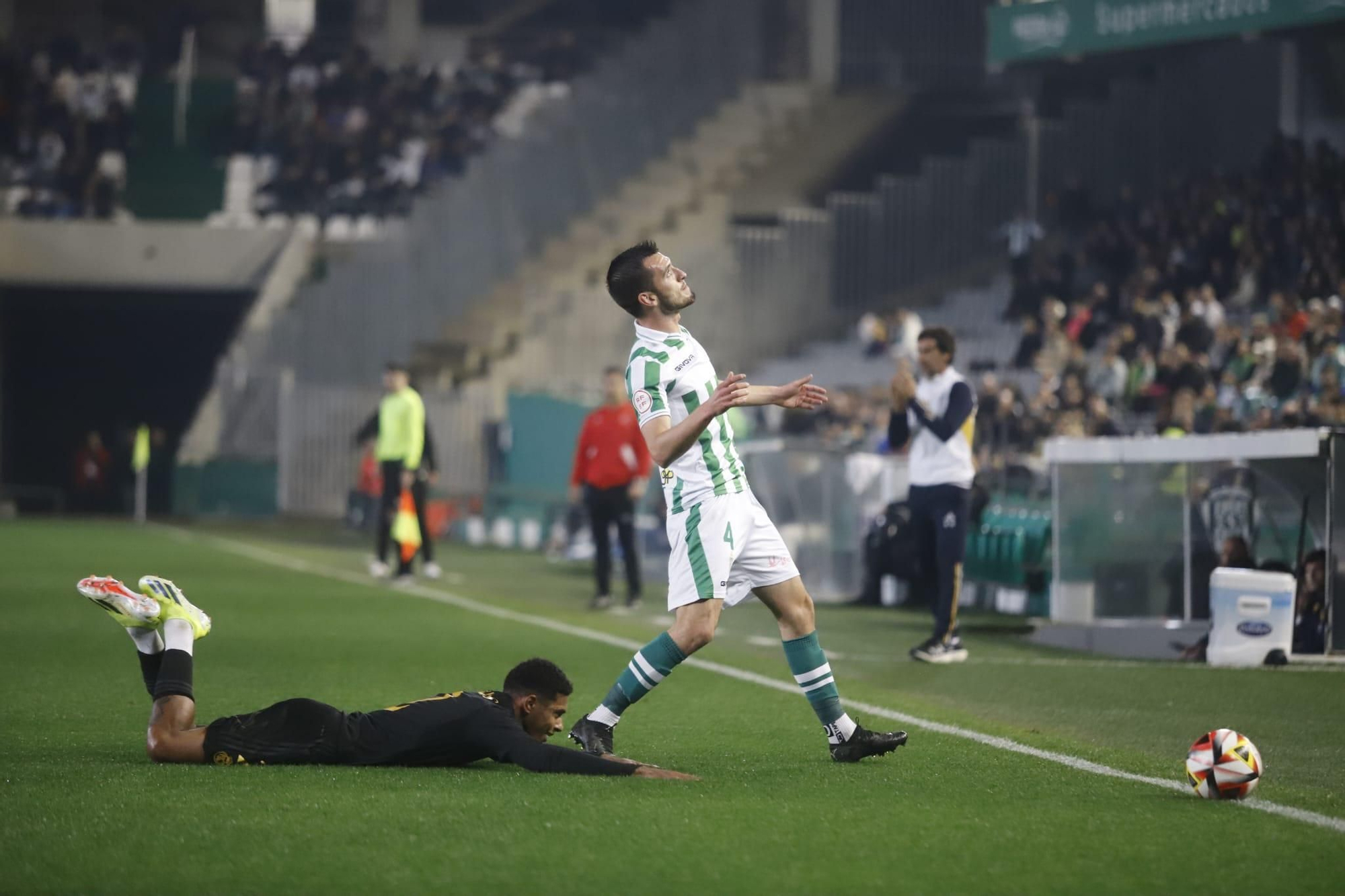 Córdoba CF-Real Madrid Castilla: las imágenes del partido en El Arcángel