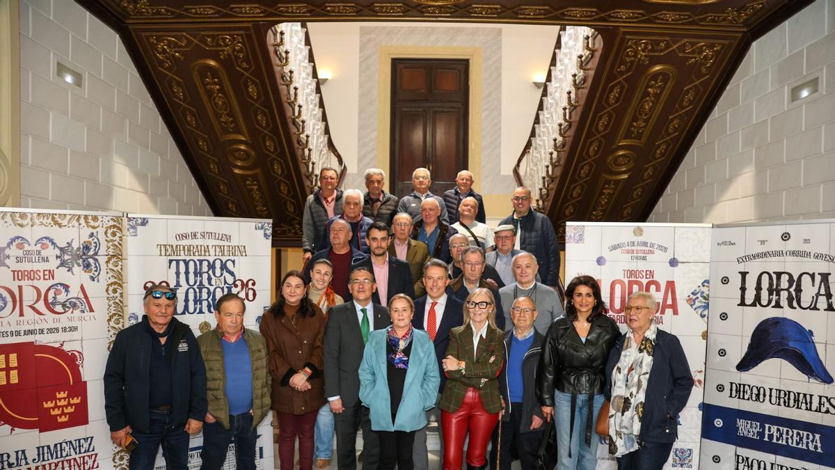 El Huerto Ruano de Lorca era el escenario escogido para presentar la programación taurina.