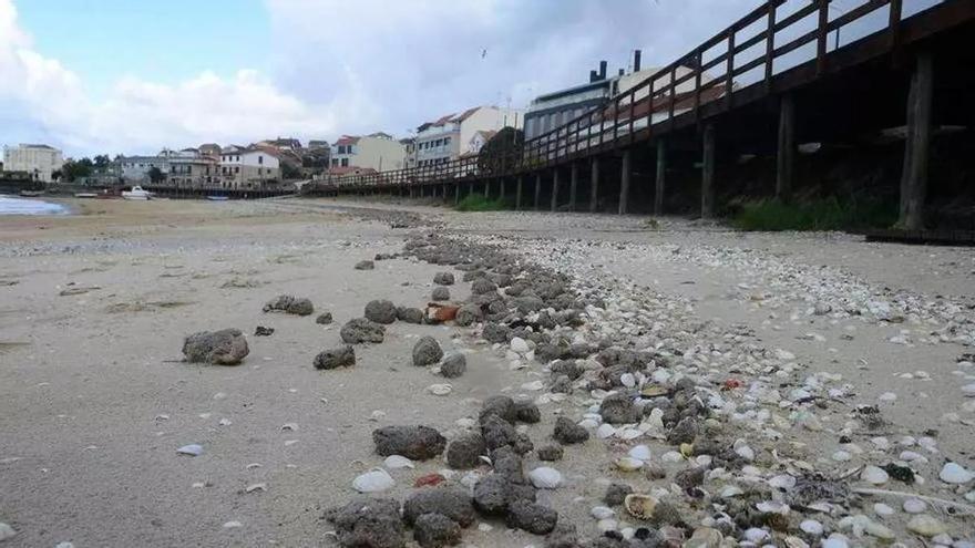 La prensa británica señala seis playas gallegas como &quot;las peores de España&quot; y recomienda evitarlas este verano