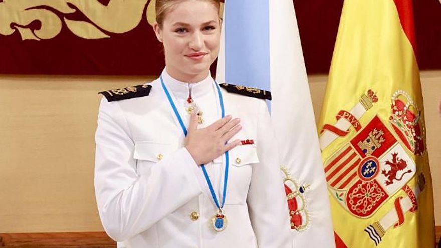 La princesa Leonor recibe la medalla de oro de Galicia