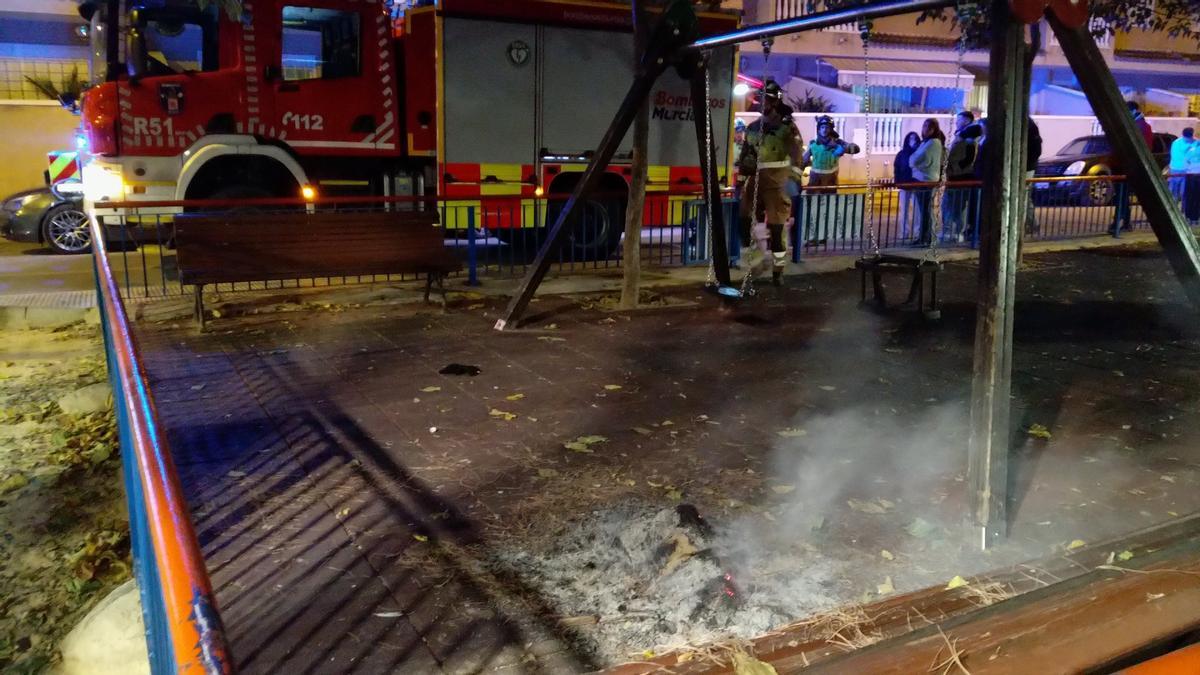 Bomberos de Murcia, en el lugar del suceso.