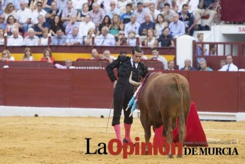 Segunda corrida de Feria: Enrique Ponce, Manzanares y Cayetano