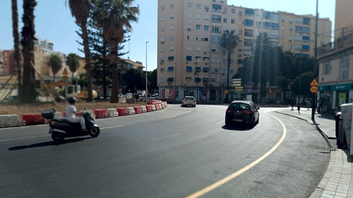 La glorieta de Las Chapas tendrá tres carriles de cuatro metros de ancho cada uno.