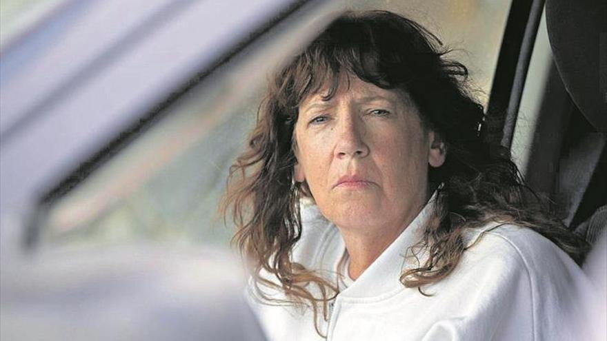 Ann Dowd Muy buena haciendo de mala