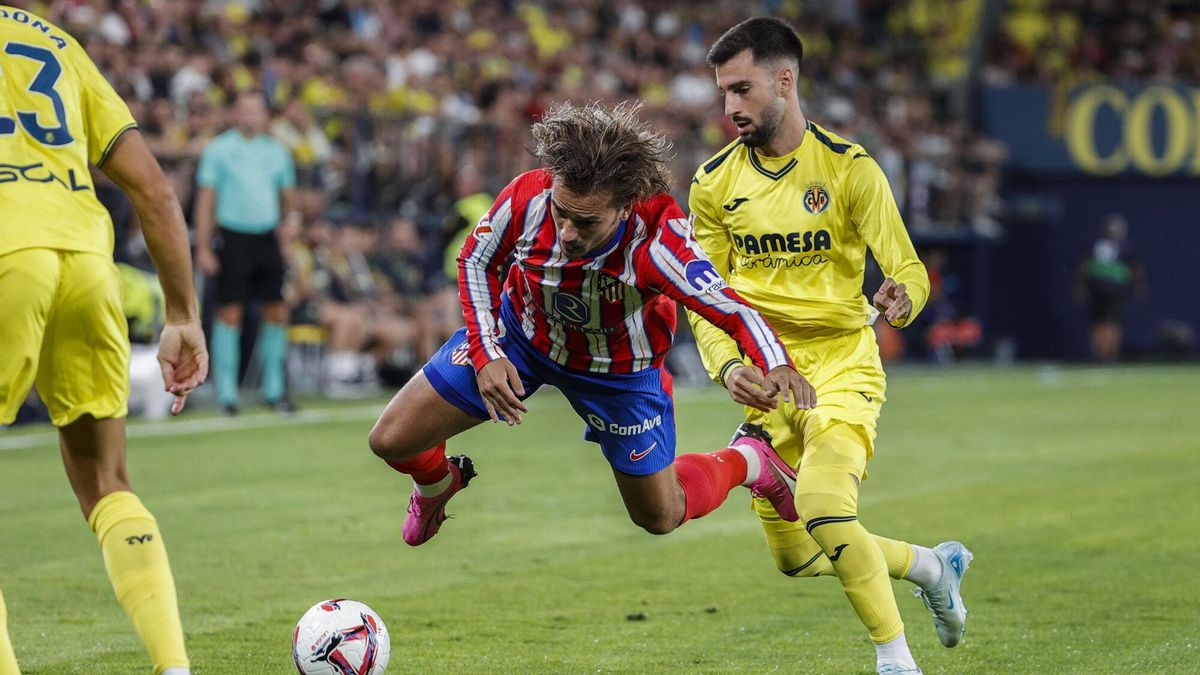Baena y Griezmann en un Villarreal-Atlético.