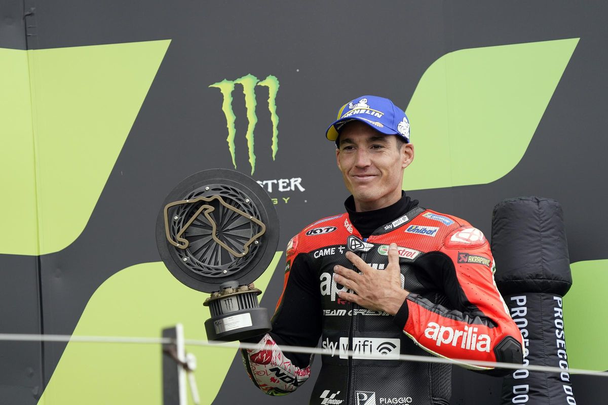 Proesa d’Aleix Espargaró, que derrota Bagnaia a Silverstone