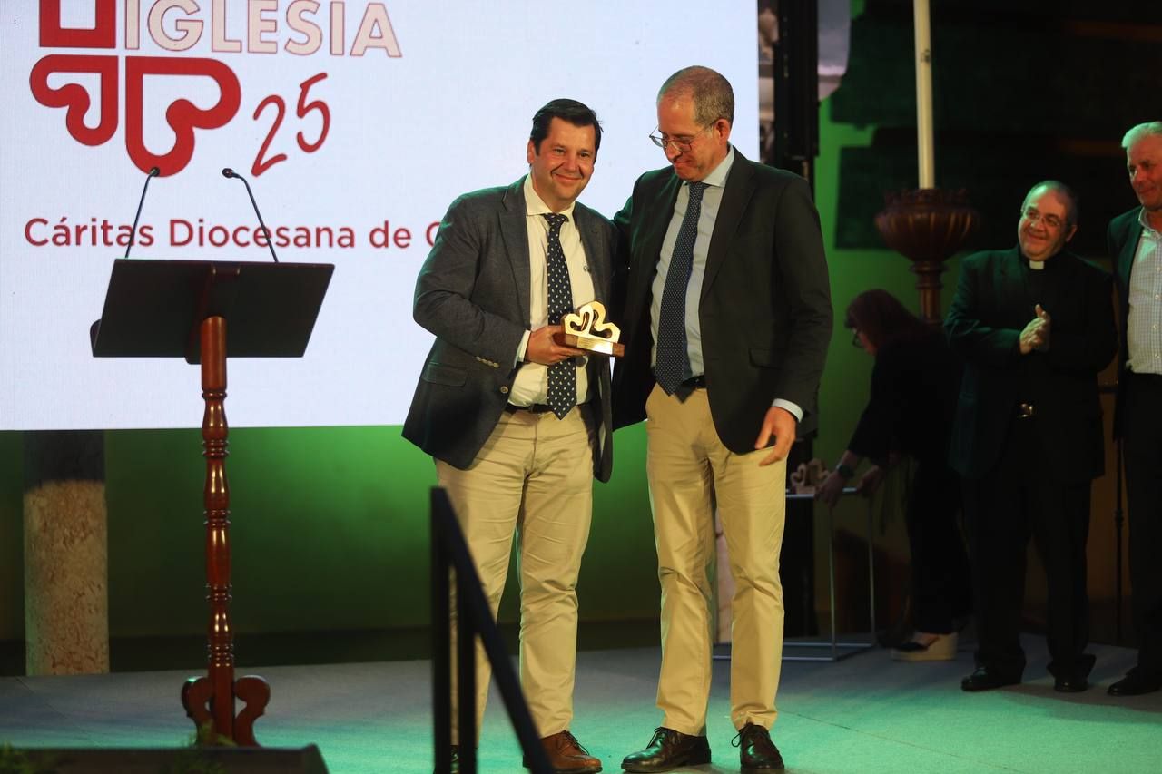 La entrega de los premios 'Ver Iglesia 25' y ‘Entidades con Corazón’, en imágenes