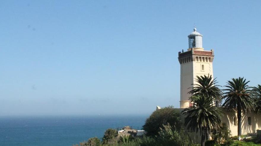 Faro de Cabo Espartel, límite occidental mediterráneo?